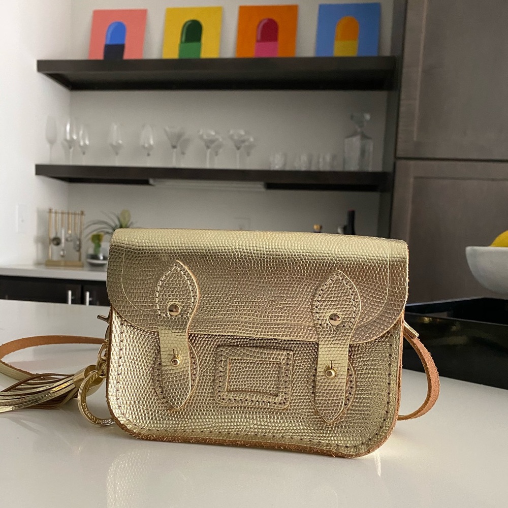 Beautiful handmade cross body bag!